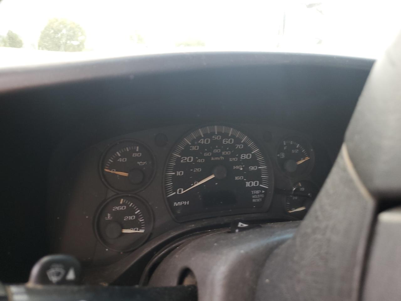 2003 GMC Savana Cutaway G3500 VIN: 1GDJG31U431103516 Lot: 80703185