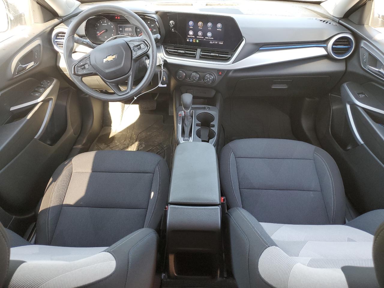 2024 Chevrolet Trax Ls VIN: KL77LFE2XRC102868 Lot: 80642395