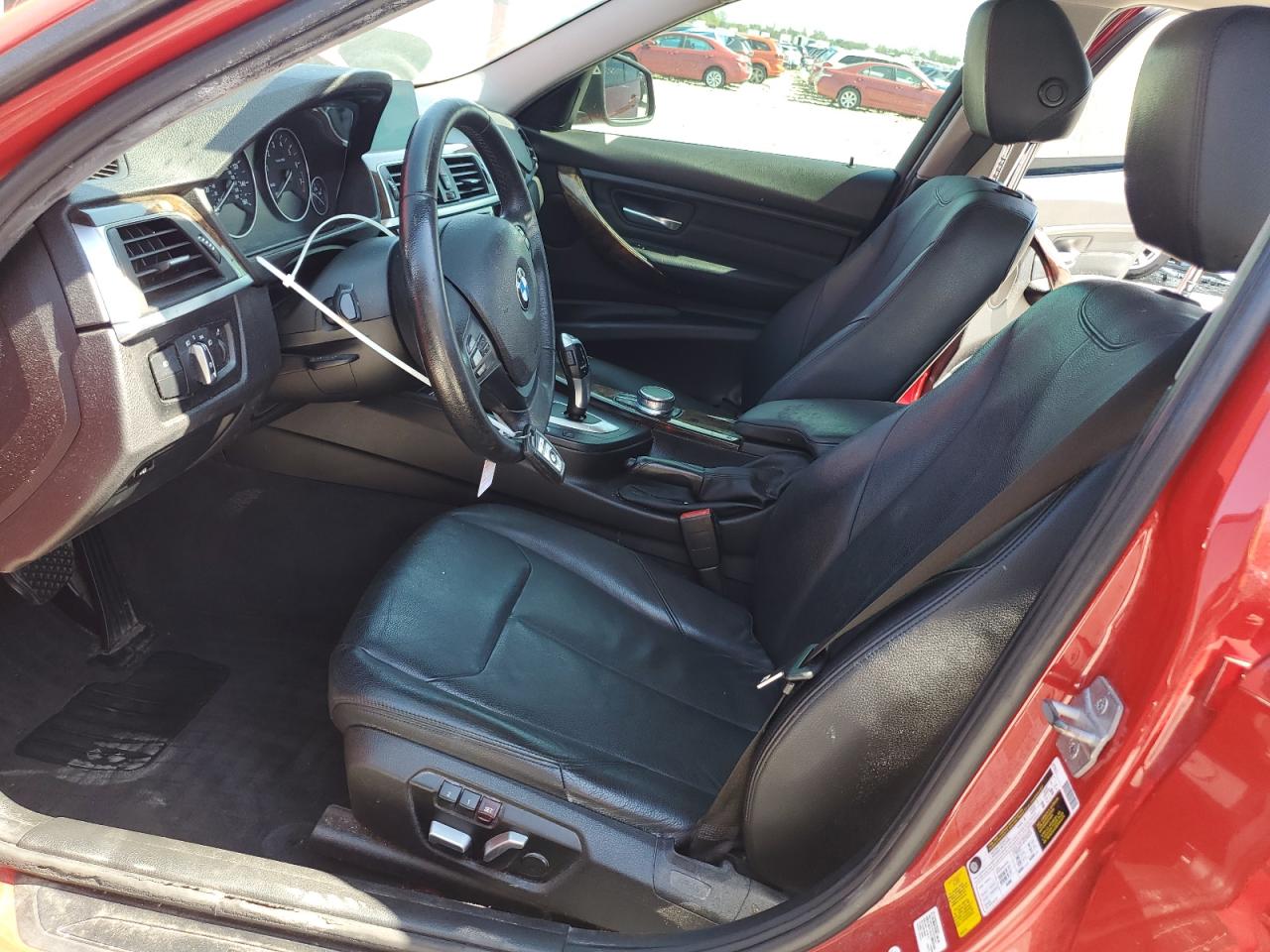 2018 BMW 320 I VIN: WBA8E1G51JNU93345 Lot: 81935085