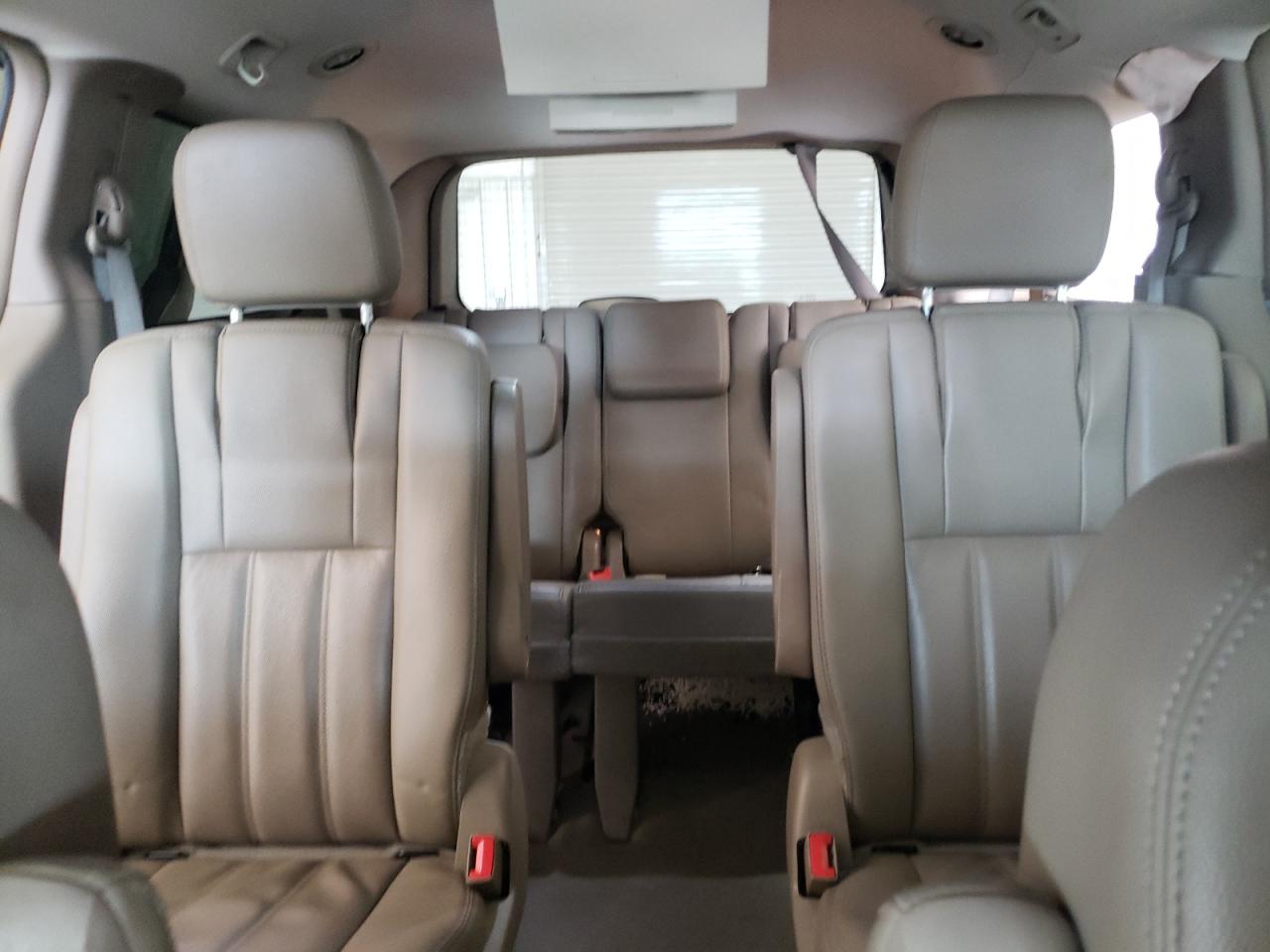 2015 Chrysler Town & Country Touring VIN: 2C4RC1BG9FR644948 Lot: 70817705