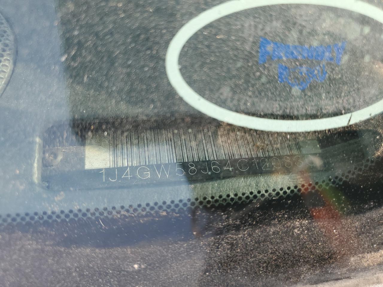 2004 Jeep Grand Cherokee Limited VIN: 1J4GW58J64C120830 Lot: 71406555