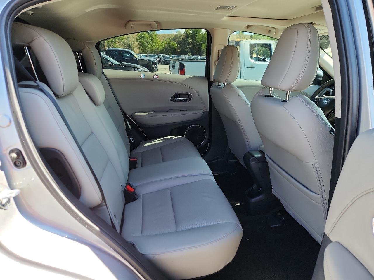 2022 Honda Hr-V Exl VIN: 3CZRU6H72NM738459 Lot: 81461145