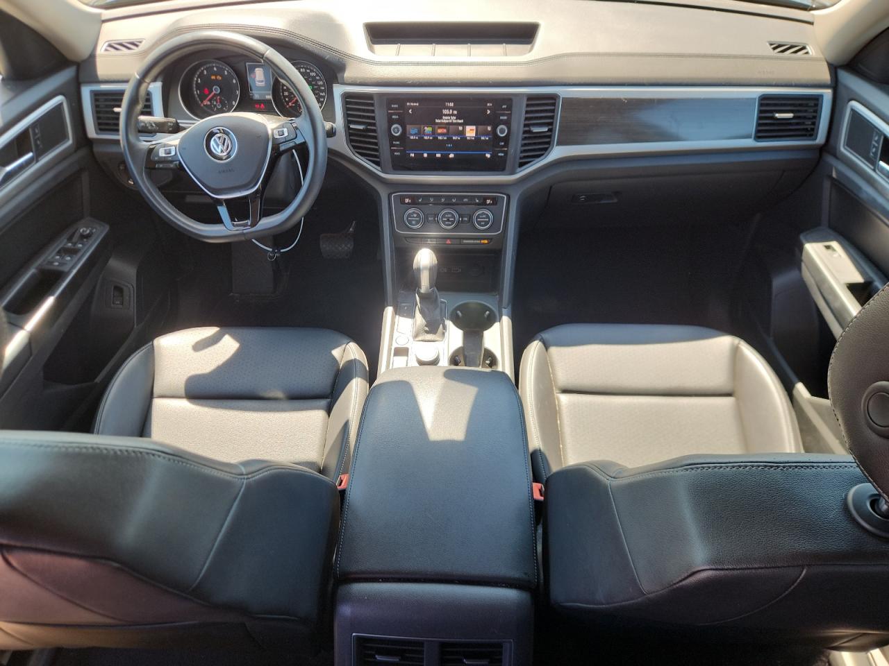 2018 Volkswagen Atlas Se VIN: 1V2LR2CA6JC546383 Lot: 71239415