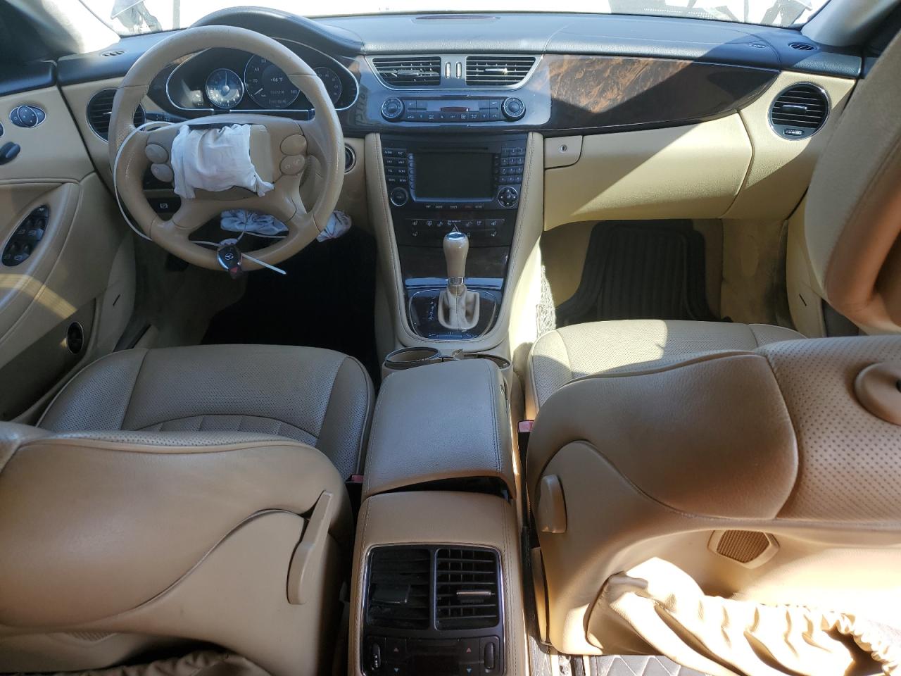 2008 Mercedes-Benz Cls 550 VIN: WDDDJ72XX8A129134 Lot: 81727865