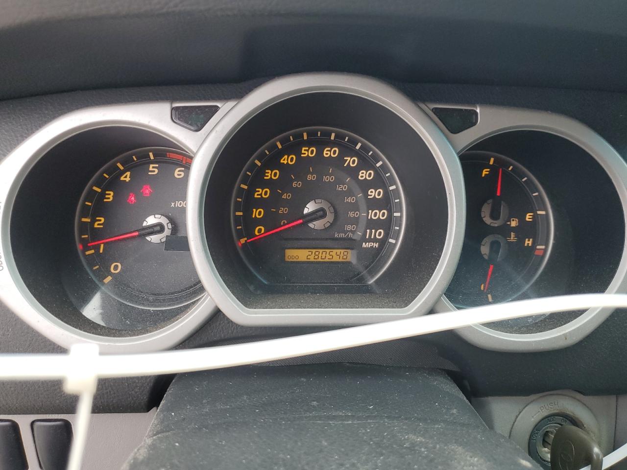 2005 Toyota 4Runner Limited VIN: JTEBU17R750064174 Lot: 81812295