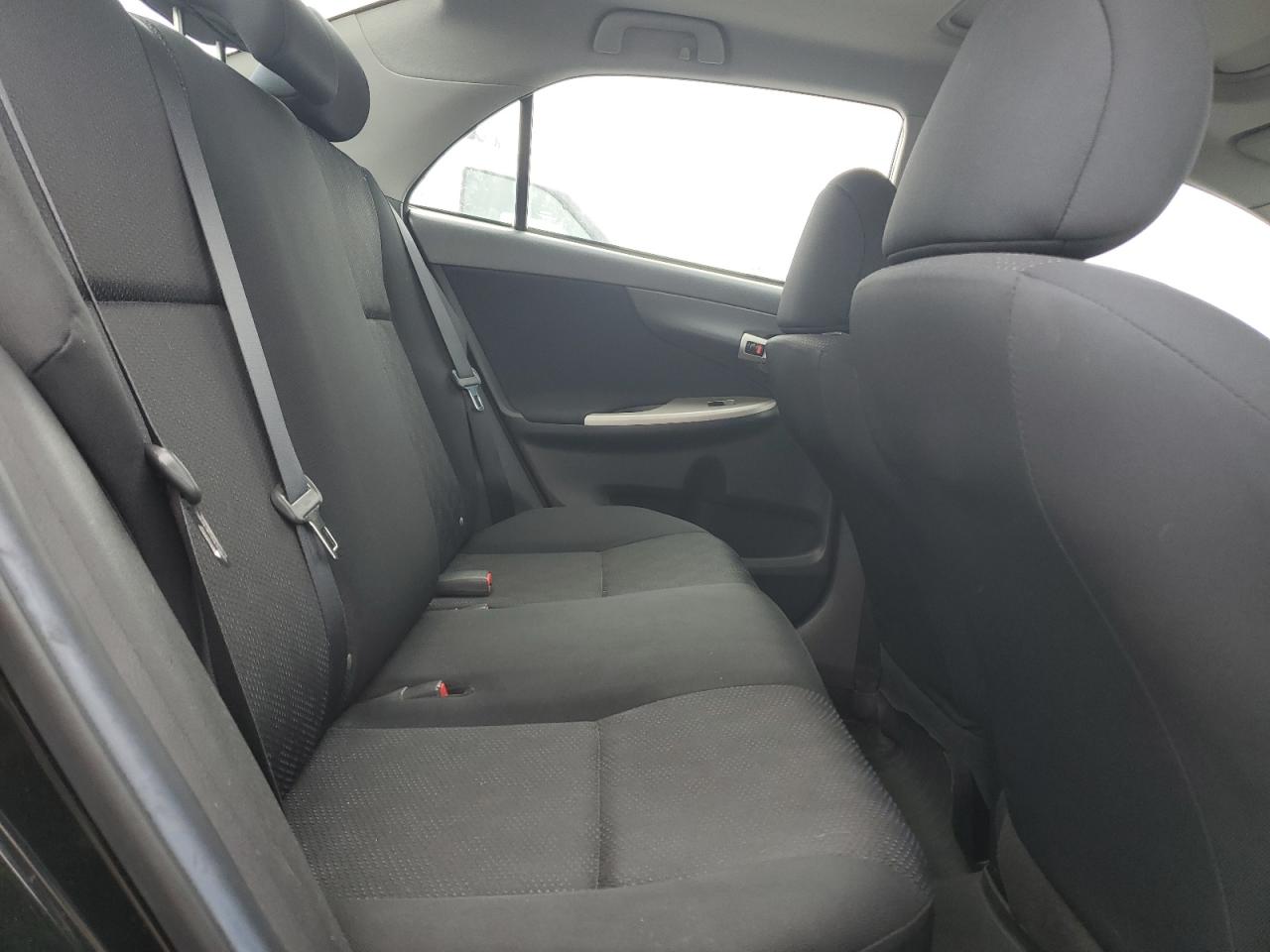 2010 Toyota Corolla Base VIN: 2T1BU4EE6AC487639 Lot: 81772215