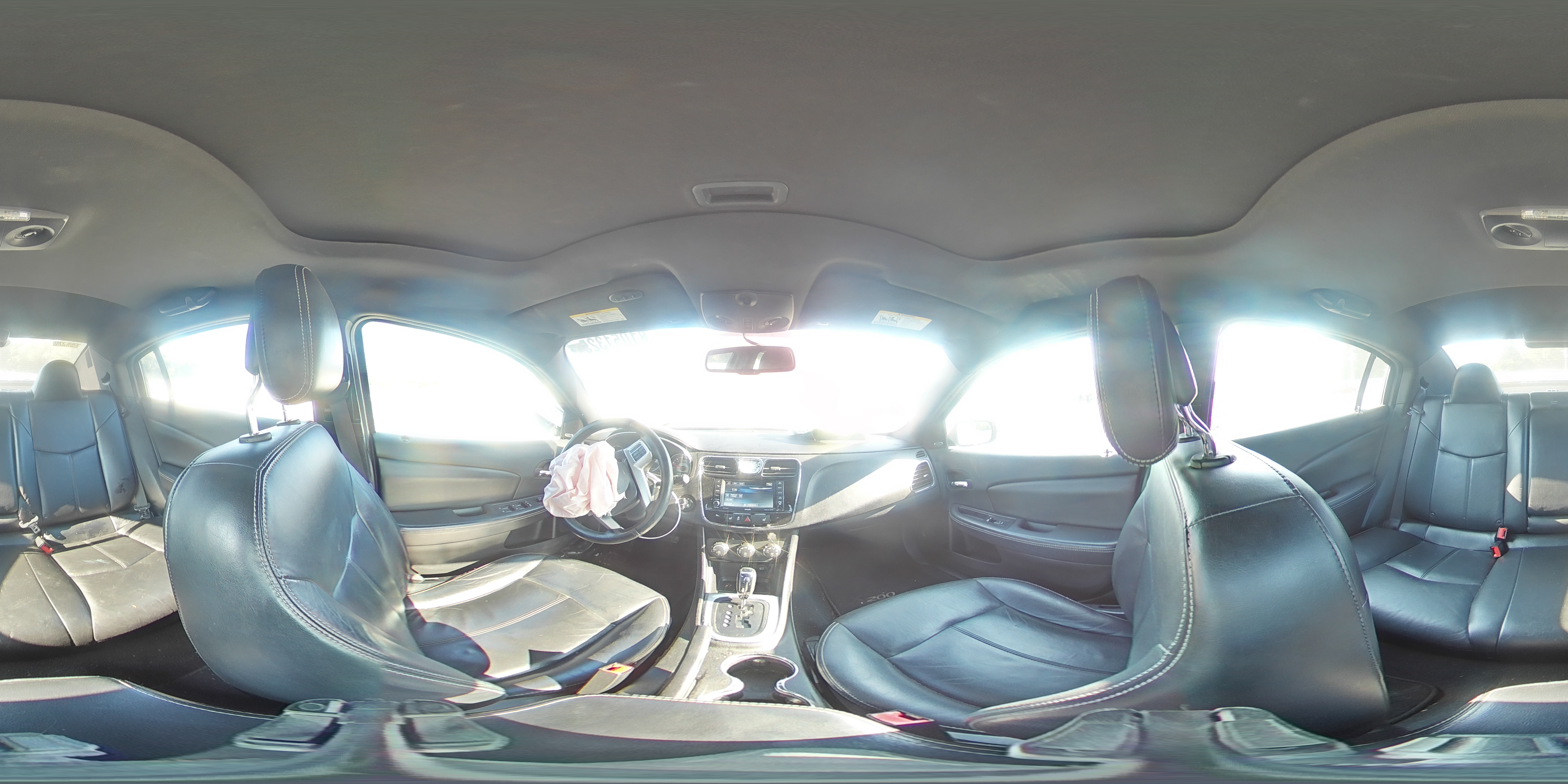 2014 Chrysler 200 Limited VIN: 1C3CCBCG0EN198814 Lot: 81051325
