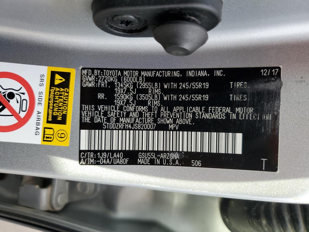 5TDDZRFH4JS820007 2018 Toyota Highlander Limited