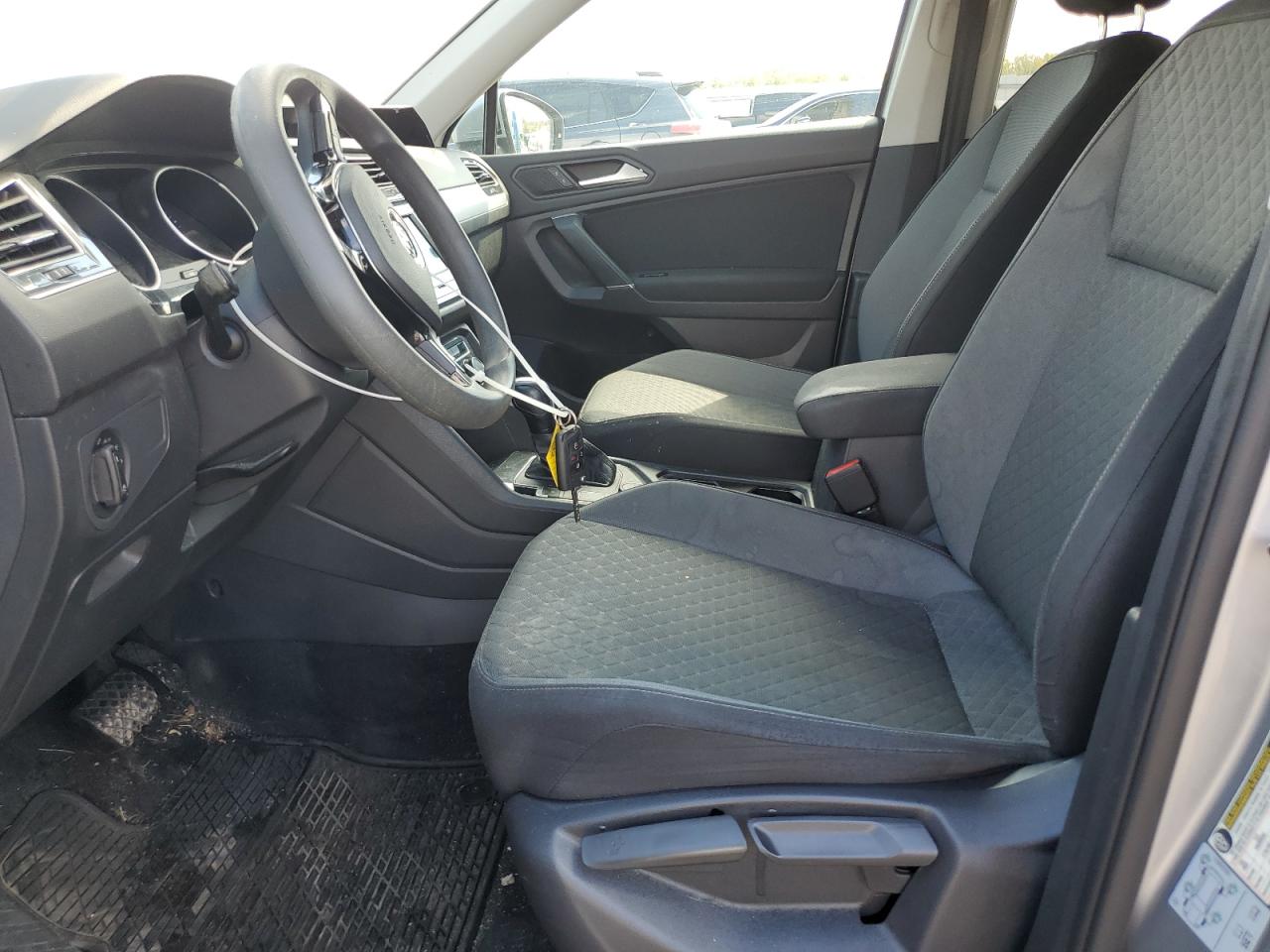 2020 Volkswagen Tiguan S VIN: 3VV0B7AX5LM115341 Lot: 80910485