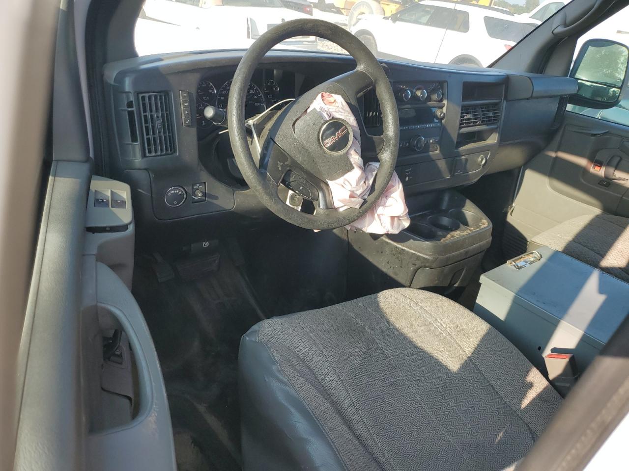 2015 GMC Savana G2500 VIN: 1GTW7FCF1F1902085 Lot: 80789065