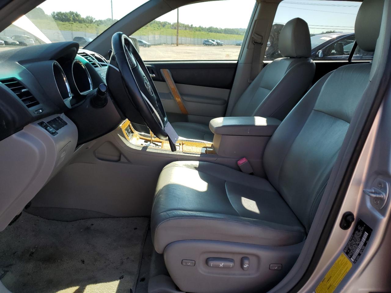 2009 Toyota Highlander Hybrid Limited VIN: JTEEW44A992033090 Lot: 71102125