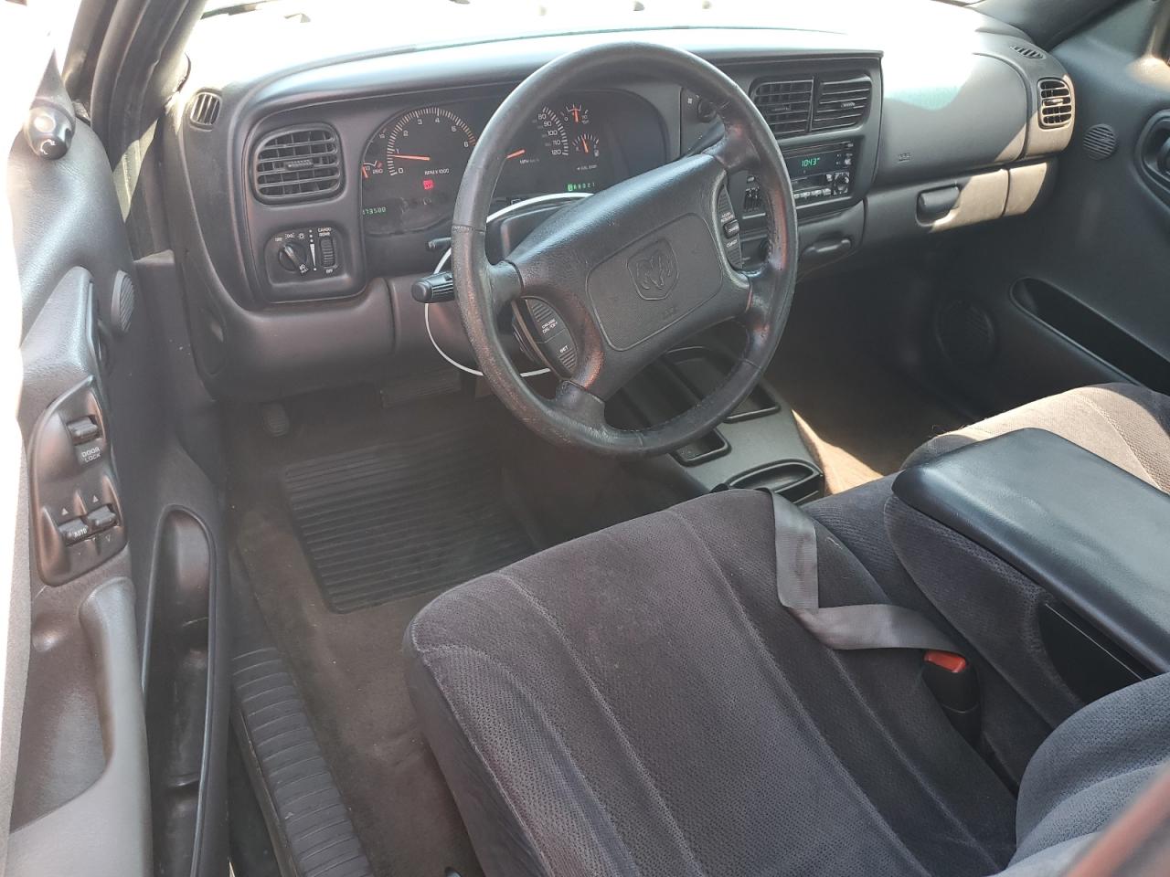 2000 Dodge Dakota VIN: 1B7GL22N7YS516611 Lot: 82144175