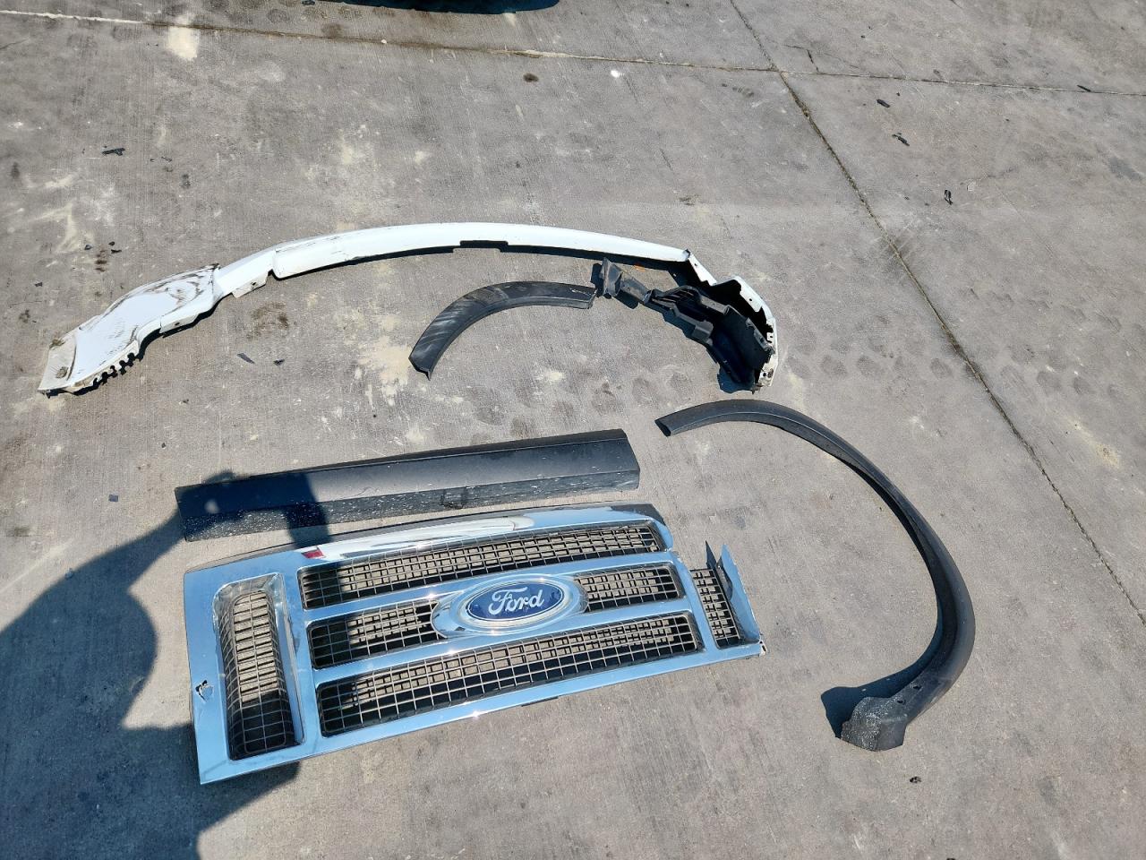 2010 Ford F150 Supercrew VIN: 1FTFW1EV6AFB45643 Lot: 81444415