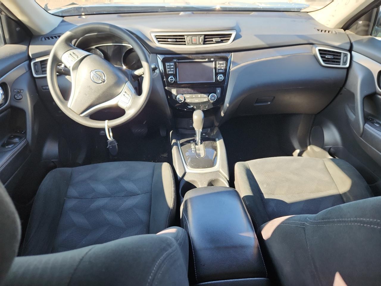 2016 Nissan Rogue S VIN: 5N1AT2MT2GC860658 Lot: 84041035