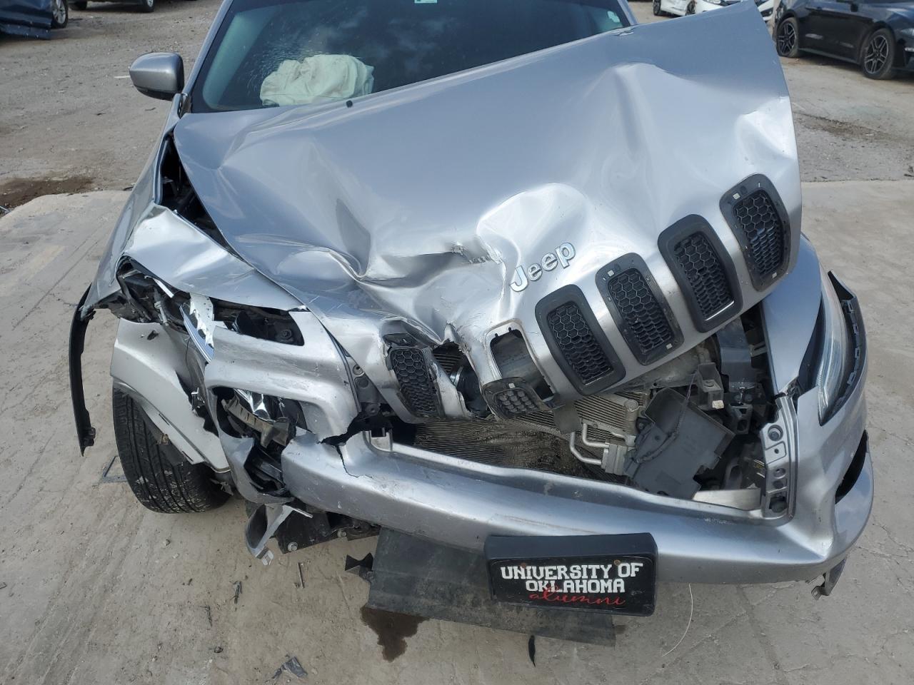 2018 Jeep Cherokee Limited VIN: 1C4PJMDB8JD513067 Lot: 71892875