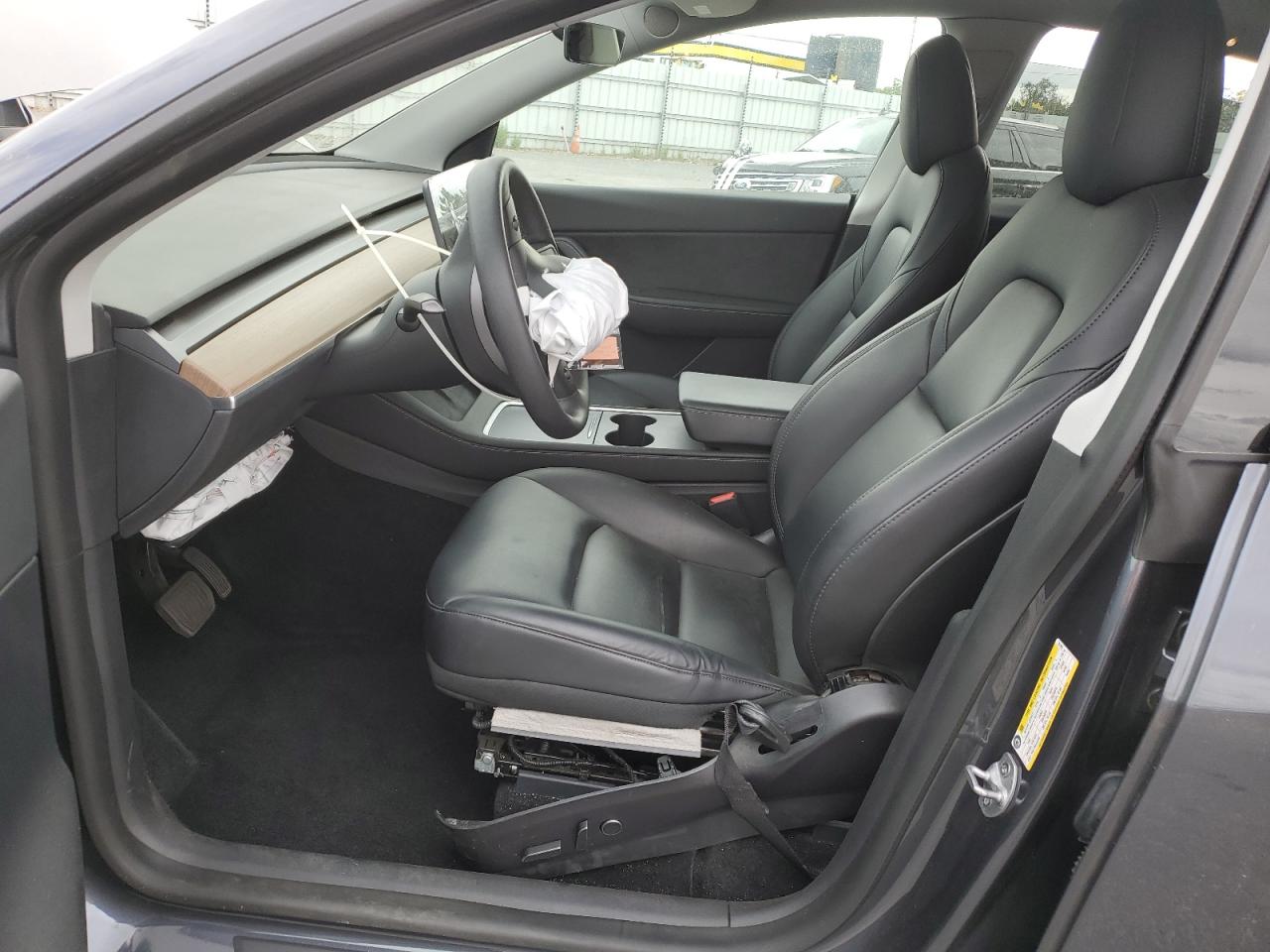 2021 Tesla Model Y VIN: 5YJYGDEE2MF257999 Lot: 84370155