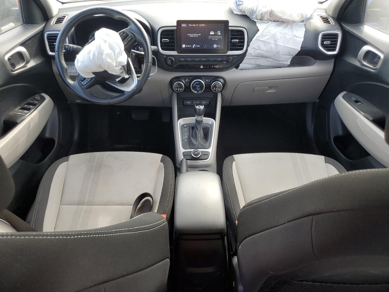 2022 Hyundai Venue Sel VIN: KMHRC8A32NU135224 Lot: 80641955