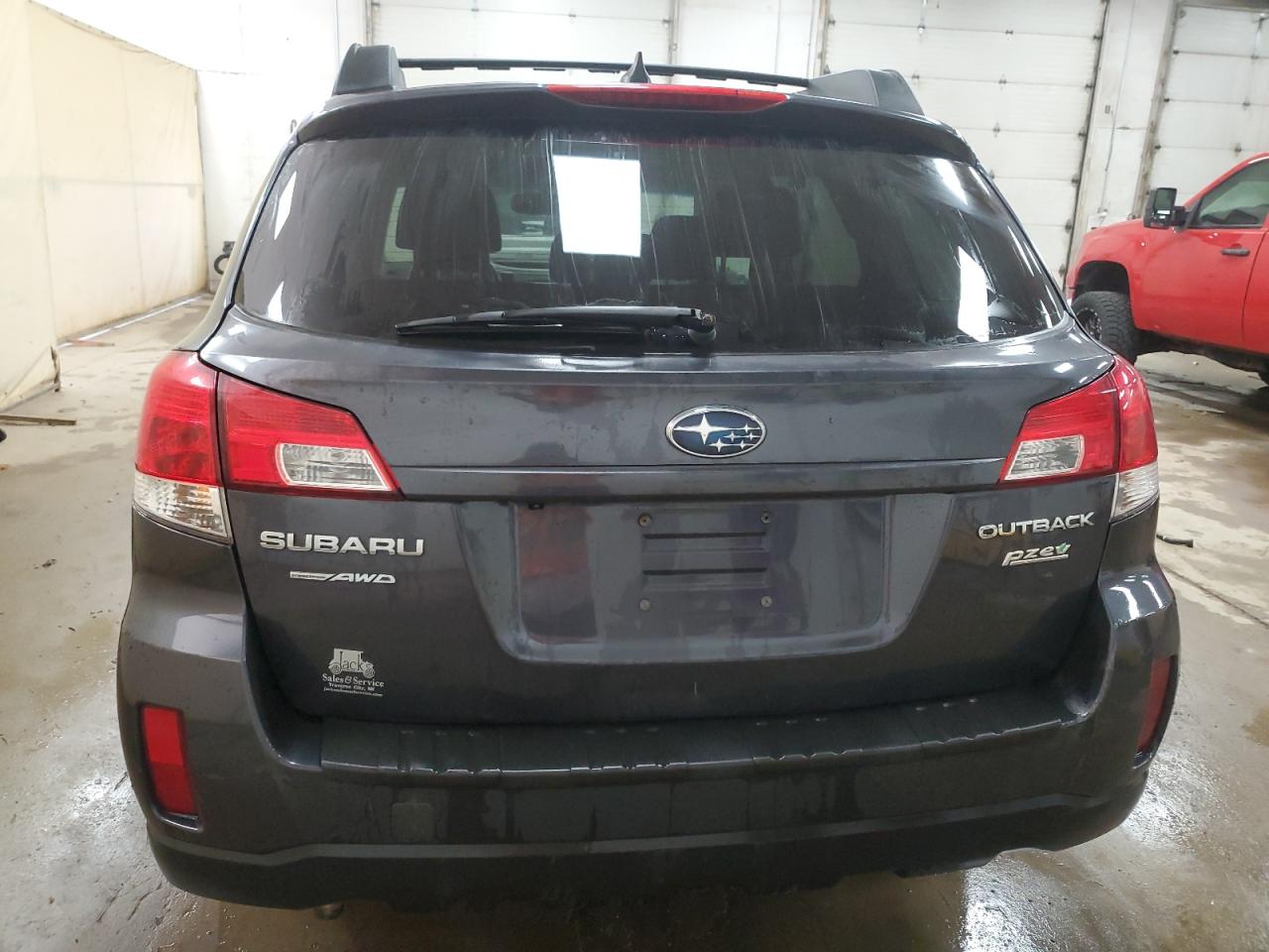 2011 Subaru Outback 2.5I Limited VIN: 4S4BRBKC3B3411505 Lot: 81272205