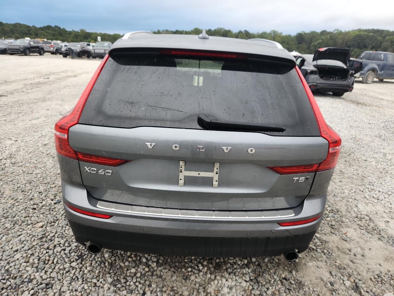 2018 Volvo Xc60 T5 VIN: LYV102RK3JB074067 Lot: 84595885