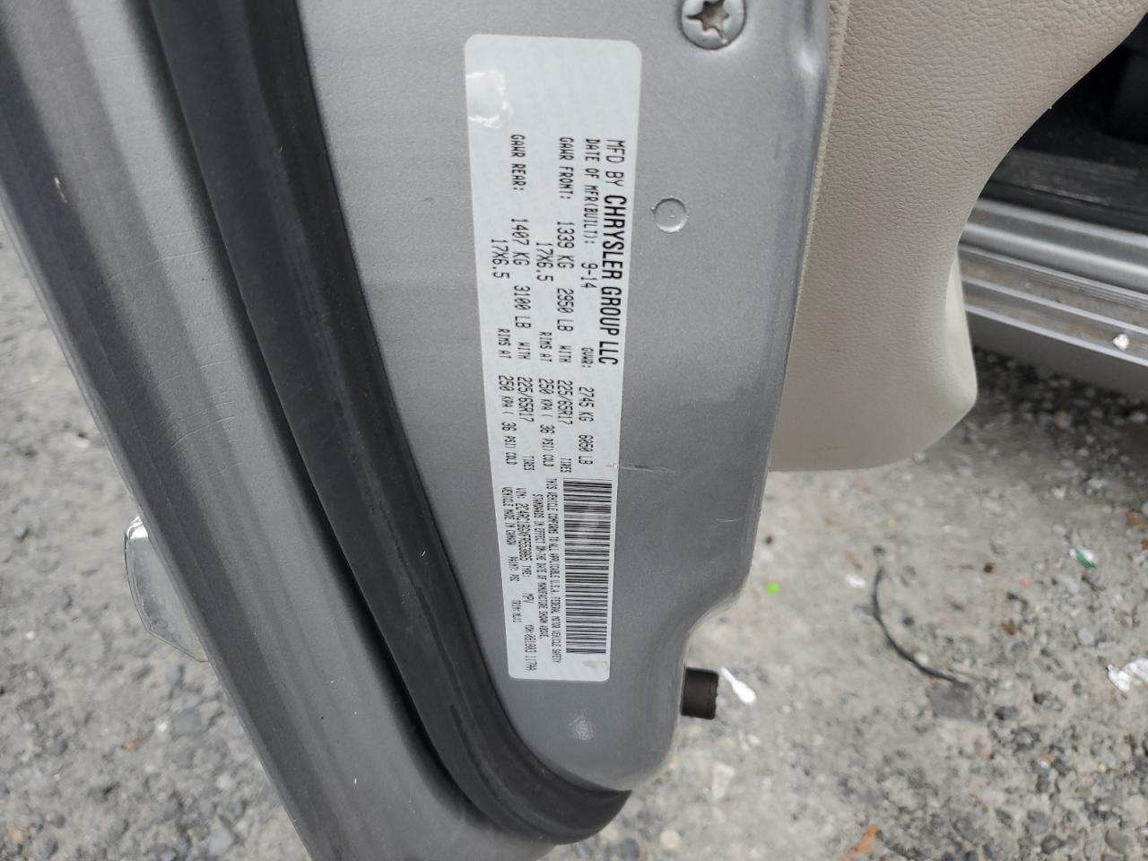 2015 Chrysler Town & Country Touring VIN: 2C4RC1BGXFR553865 Lot: 81897475