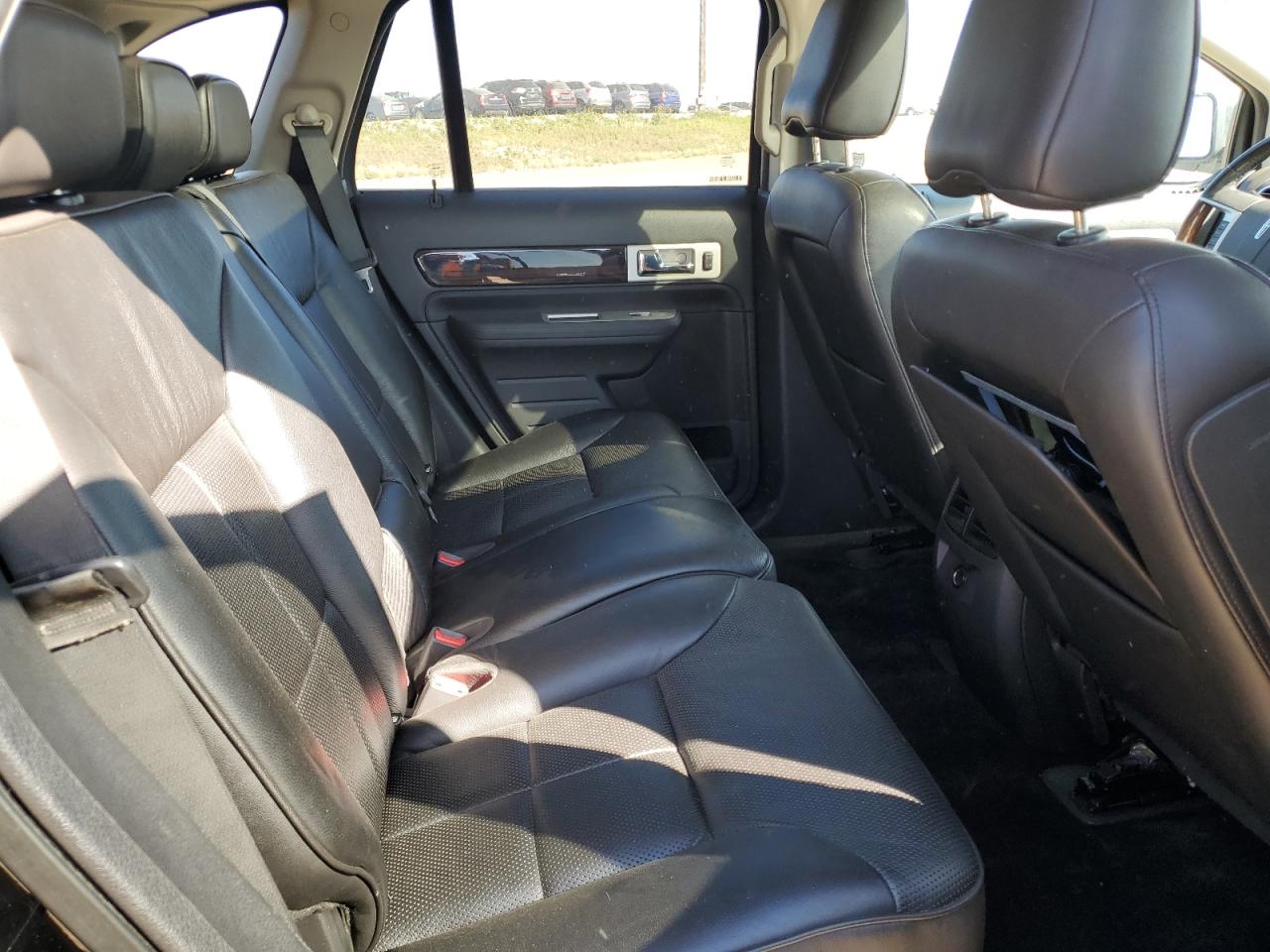 2010 Lincoln Mkx VIN: 2LMDJ8JC0ABJ30544 Lot: 81901165