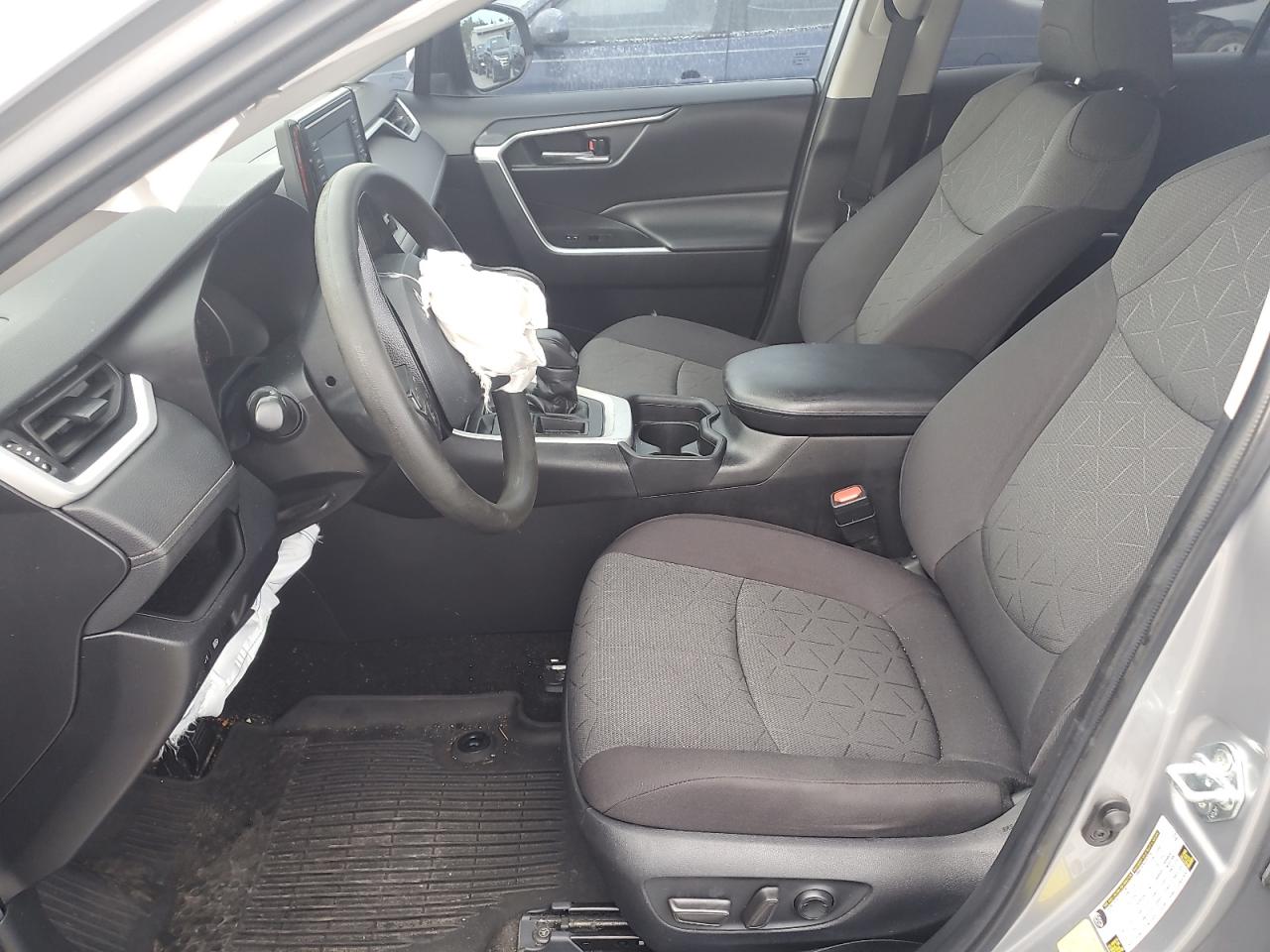 2021 Toyota Rav4 Xle VIN: 2T3W1RFV0MC170232 Lot: 81016075