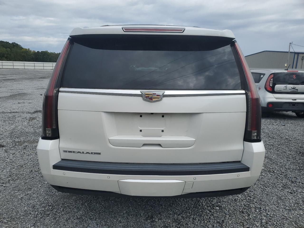 2016 Cadillac Escalade Esv Premium VIN: 1GYS4JKJ7GR192641 Lot: 84586075