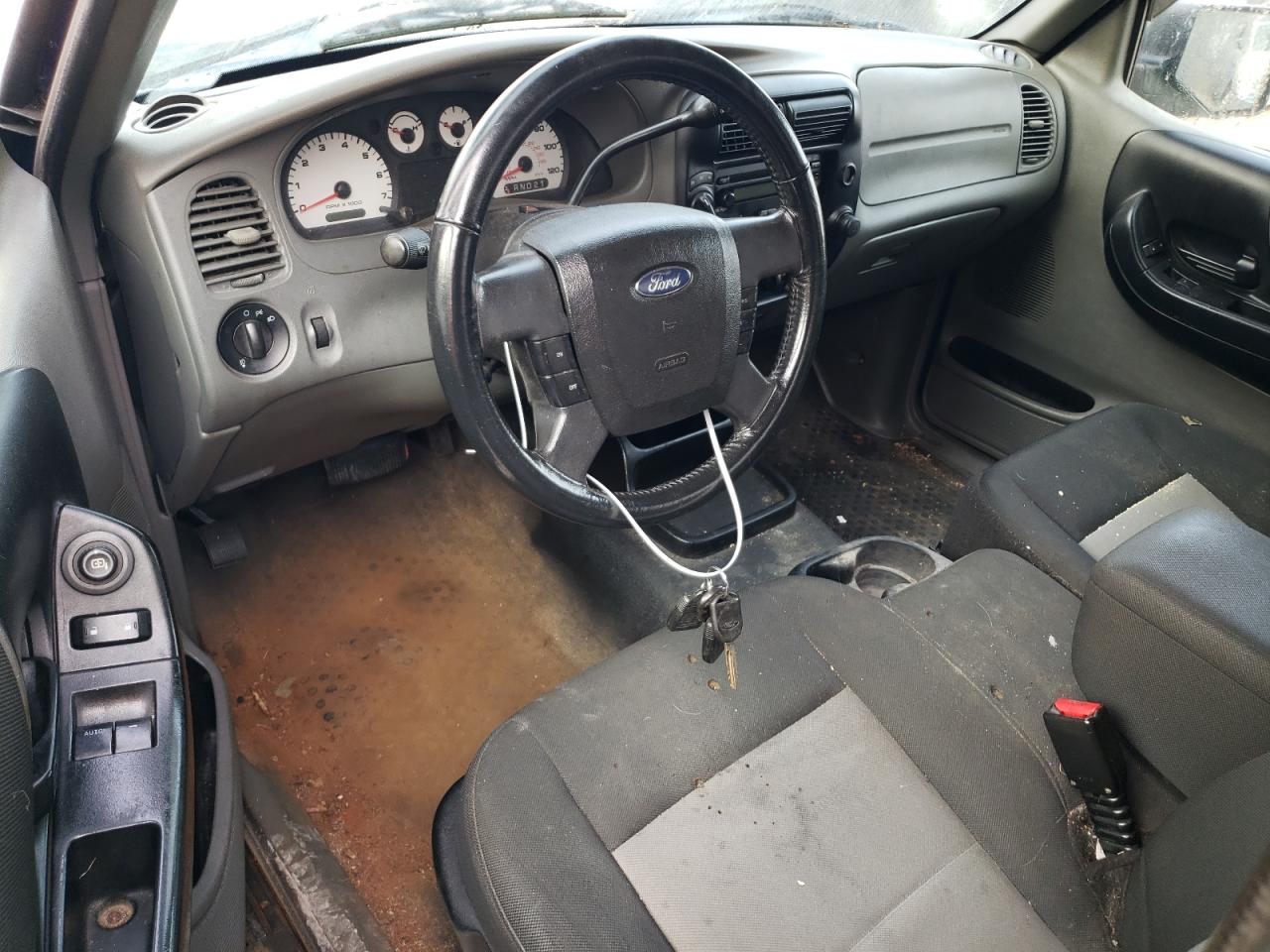 2011 Ford Ranger Super Cab VIN: 1FTLR4FE0BPB13941 Lot: 71826195