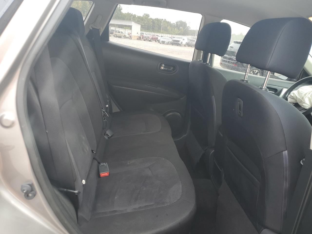 2014 Nissan Rogue Select S VIN: JN8AS5MT4EW104127 Lot: 71209995