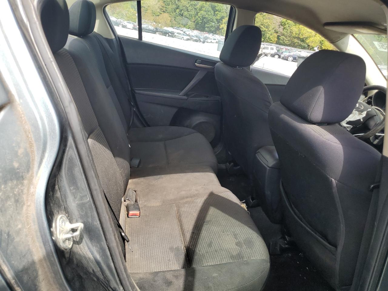 2013 Mazda Uk VIN: JM1BL1TF4D1745498 Lot: 81841065