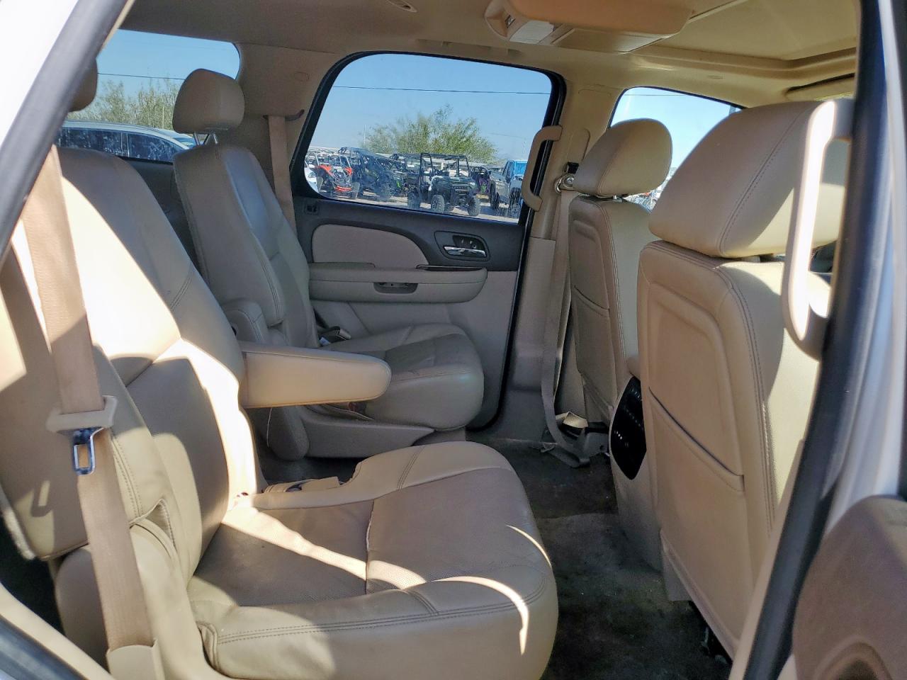 2010 Chevrolet Tahoe C1500 Ltz VIN: 1GNUCCE01AR185652 Lot: 83857405