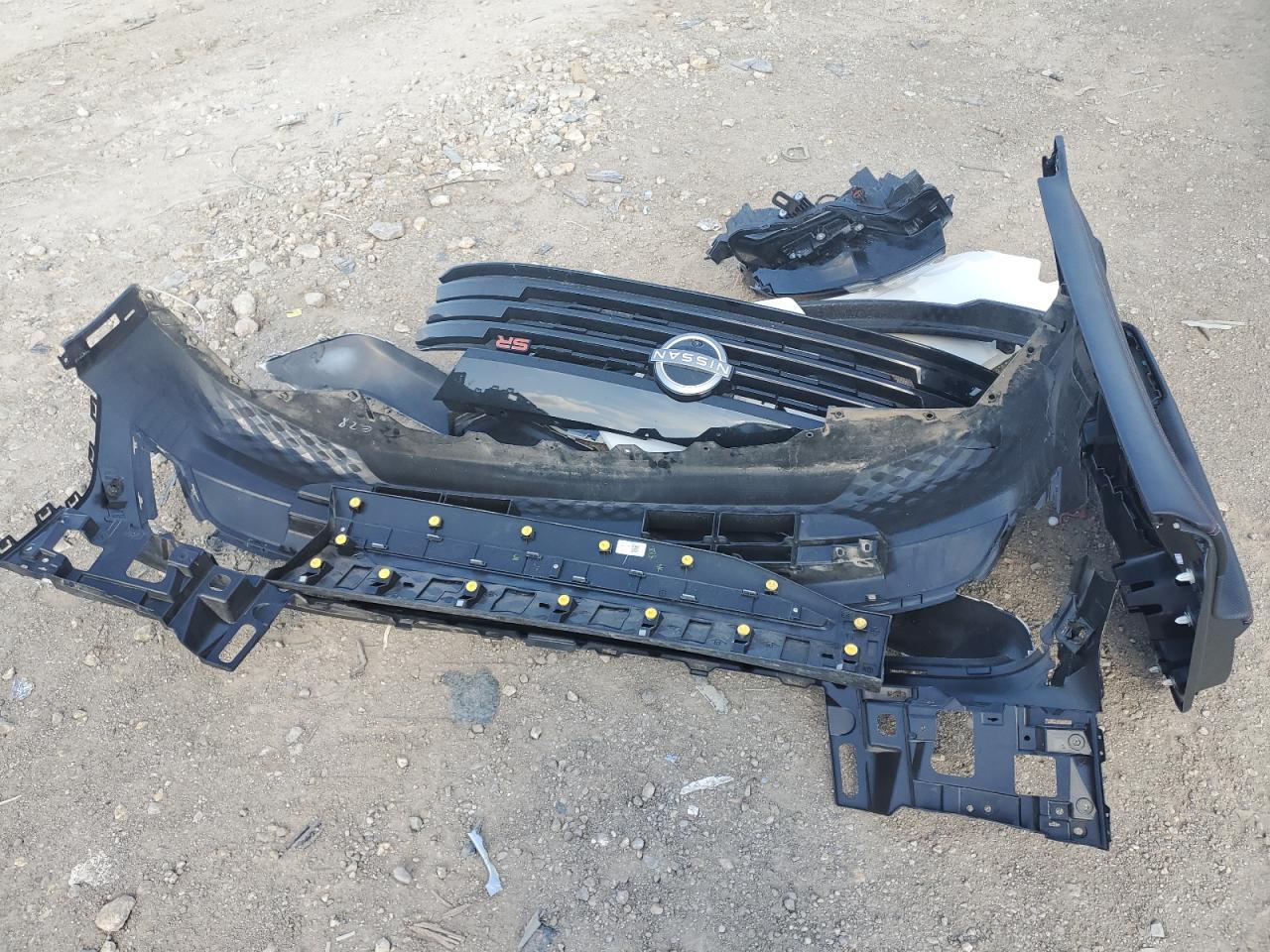 2025 Nissan Kicks Sr VIN: 3N8AP6DA1SL310450 Lot: 81515785