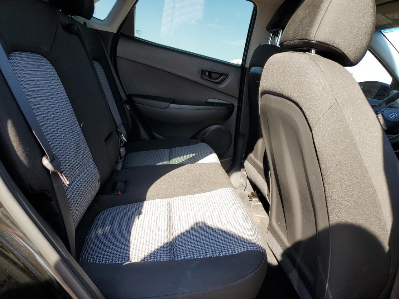 2022 Hyundai Kona Sel VIN: KM8K22AB9NU819521 Lot: 81771675