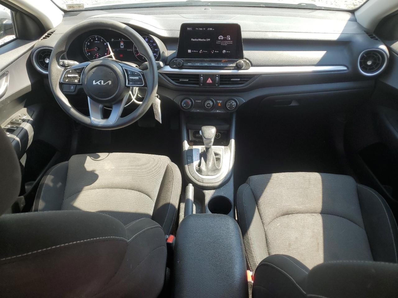 2023 Kia Forte Lx VIN: 3KPF24AD0PE615646 Lot: 80293935