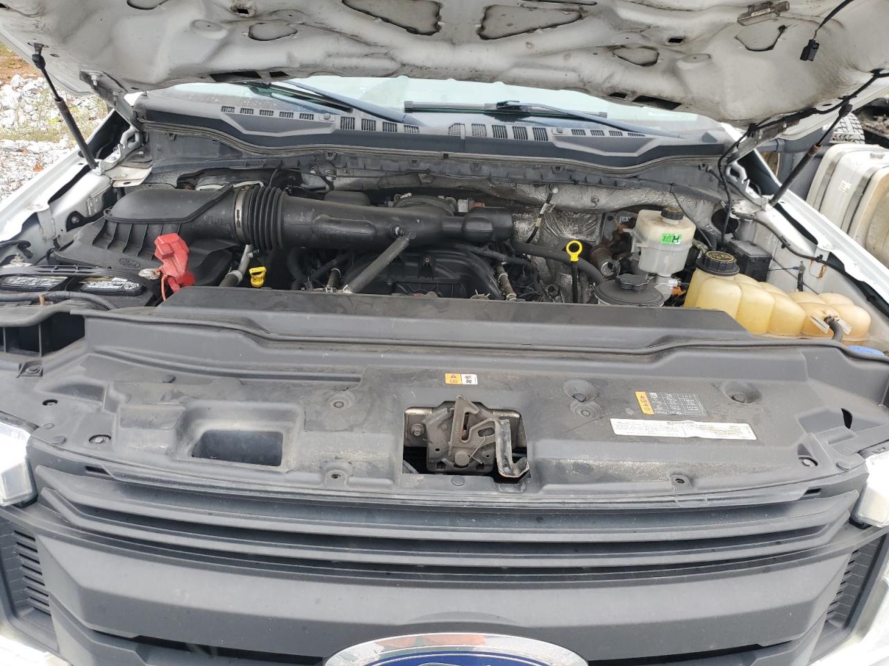 2018 Ford F550 Super Duty VIN: 1FDUF5GY9JEB85206 Lot: 81488105