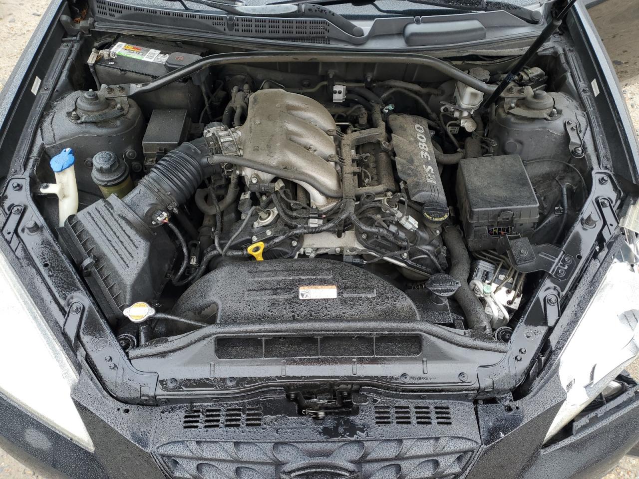 2010 Hyundai Genesis Coupe 3.8L VIN: KMHHU6KH1AU023578 Lot: 80390335