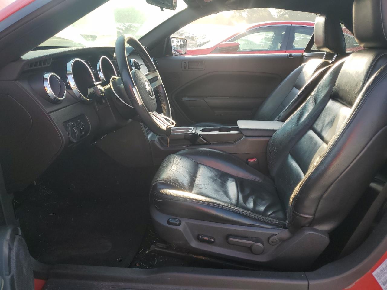 2007 Ford Mustang VIN: 1ZVFT84NX75262107 Lot: 83887355