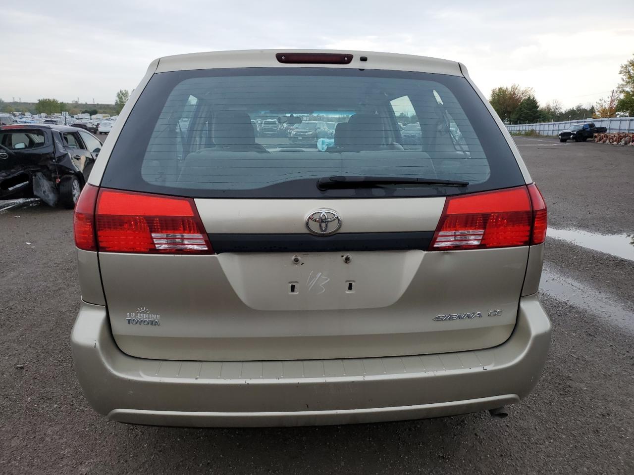 2004 Toyota Sienna Ce VIN: 5TDZA29C34S204016 Lot: 71665015