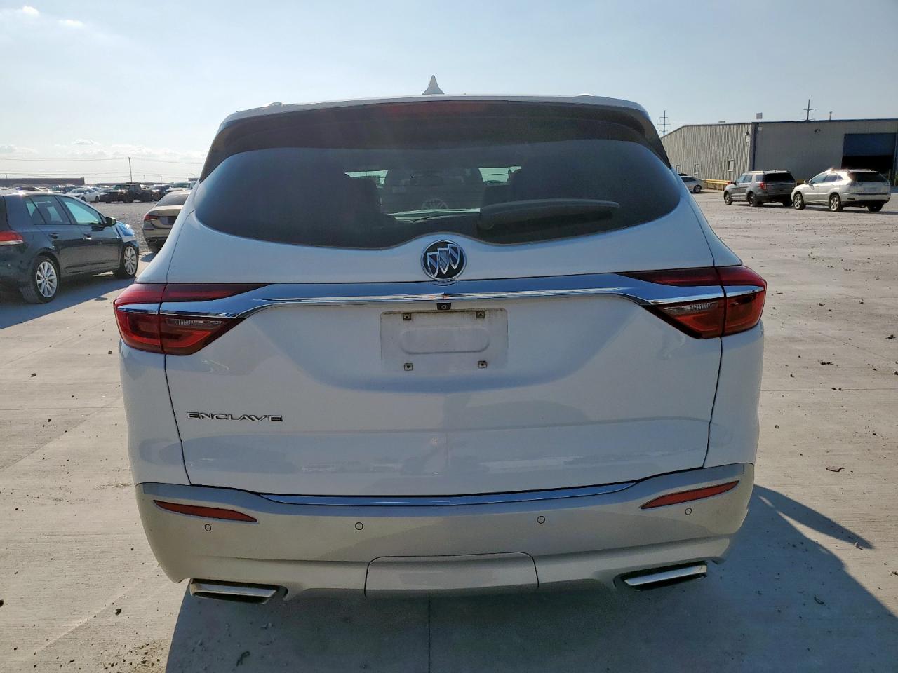 2020 Buick Enclave Essence VIN: 5GAERBKW5LJ307110 Lot: 80679555