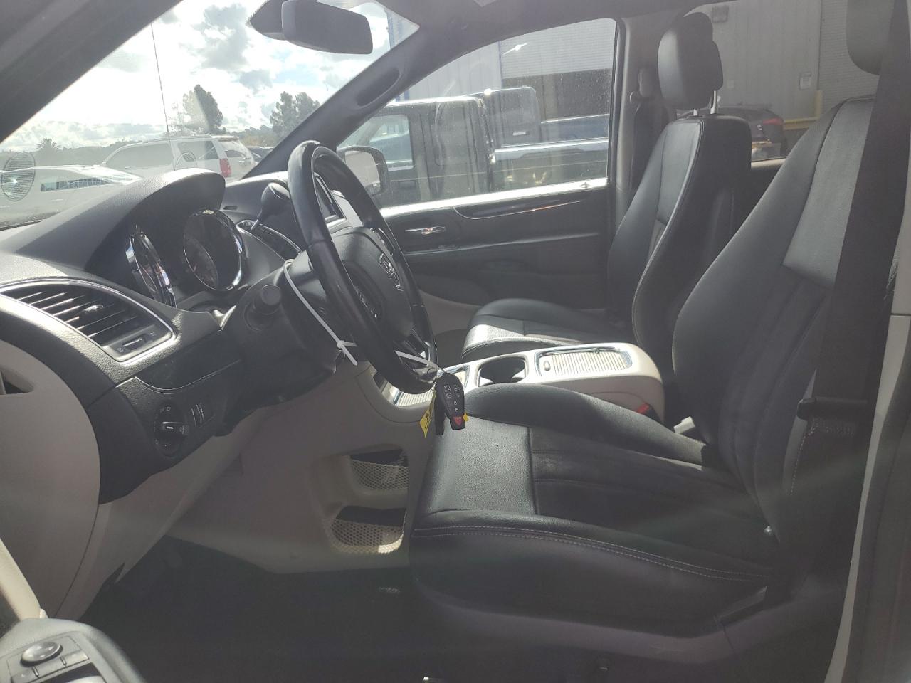 2020 Dodge Grand Caravan Sxt VIN: 2C4RDGCG2LR206055 Lot: 84045345