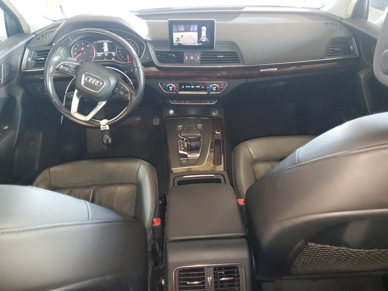 2018 Audi Q5 Premium VIN: WA1ANAFY5J2018812 Lot: 81704015