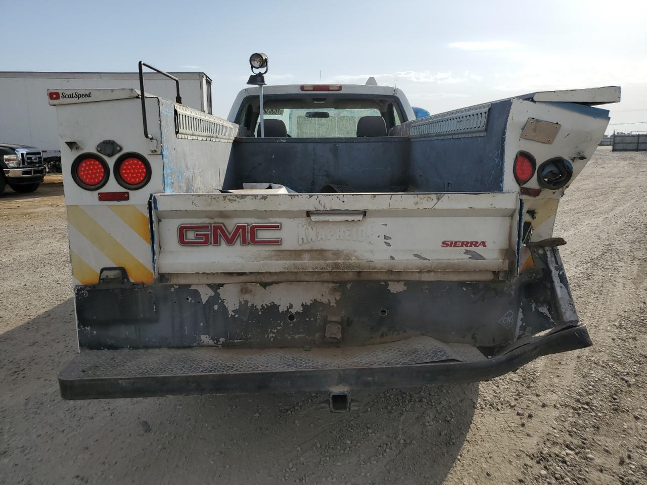 2006 GMC Sierra C2500 Heavy Duty VIN: 1GDHC24UX6E279256 Lot: 70363015
