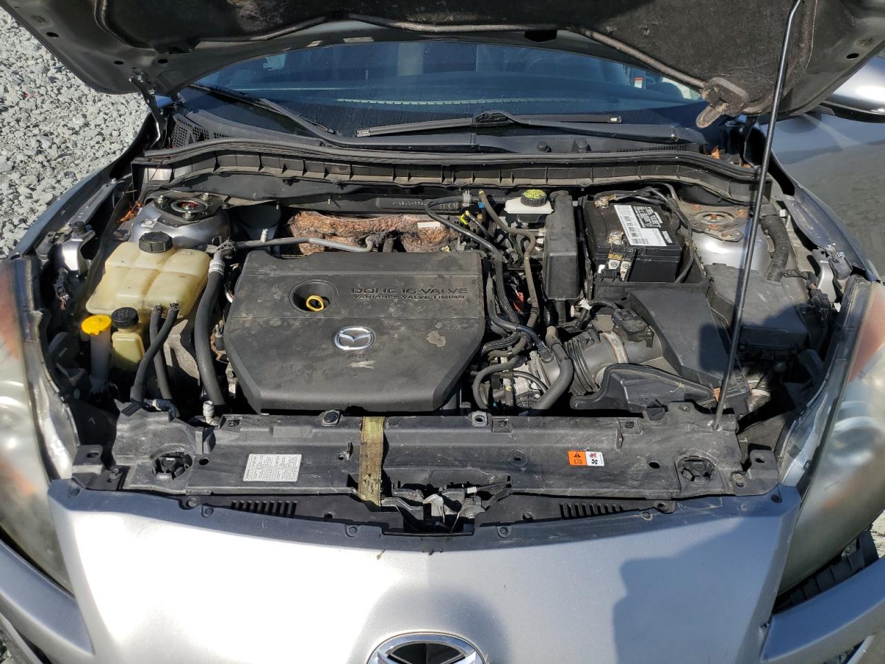 2010 Mazda 3 S VIN: JM1BL1H65A1184796 Lot: 80666745