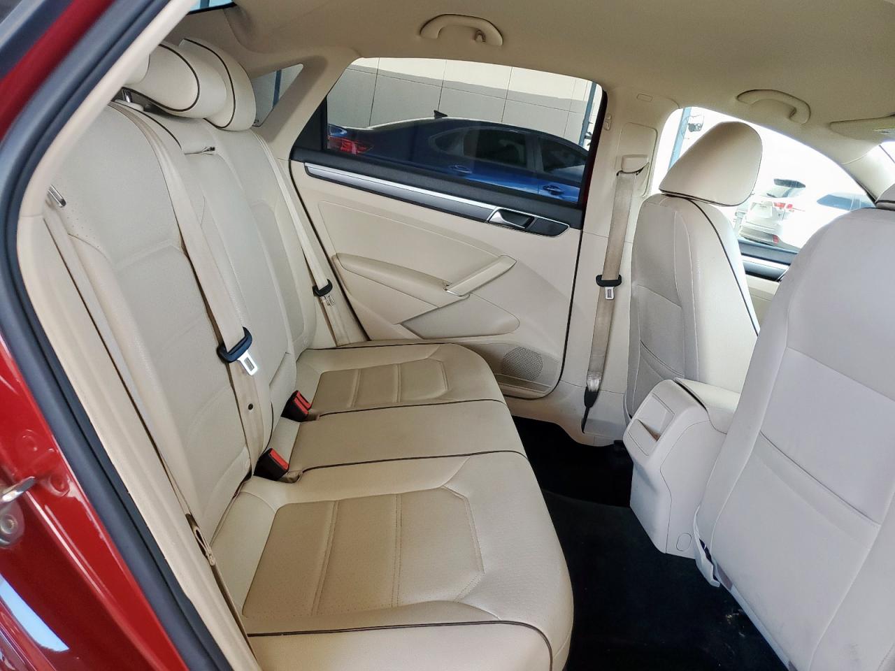 2018 Volkswagen Passat S VIN: 1VWAA7A3XJC050386 Lot: 80882395