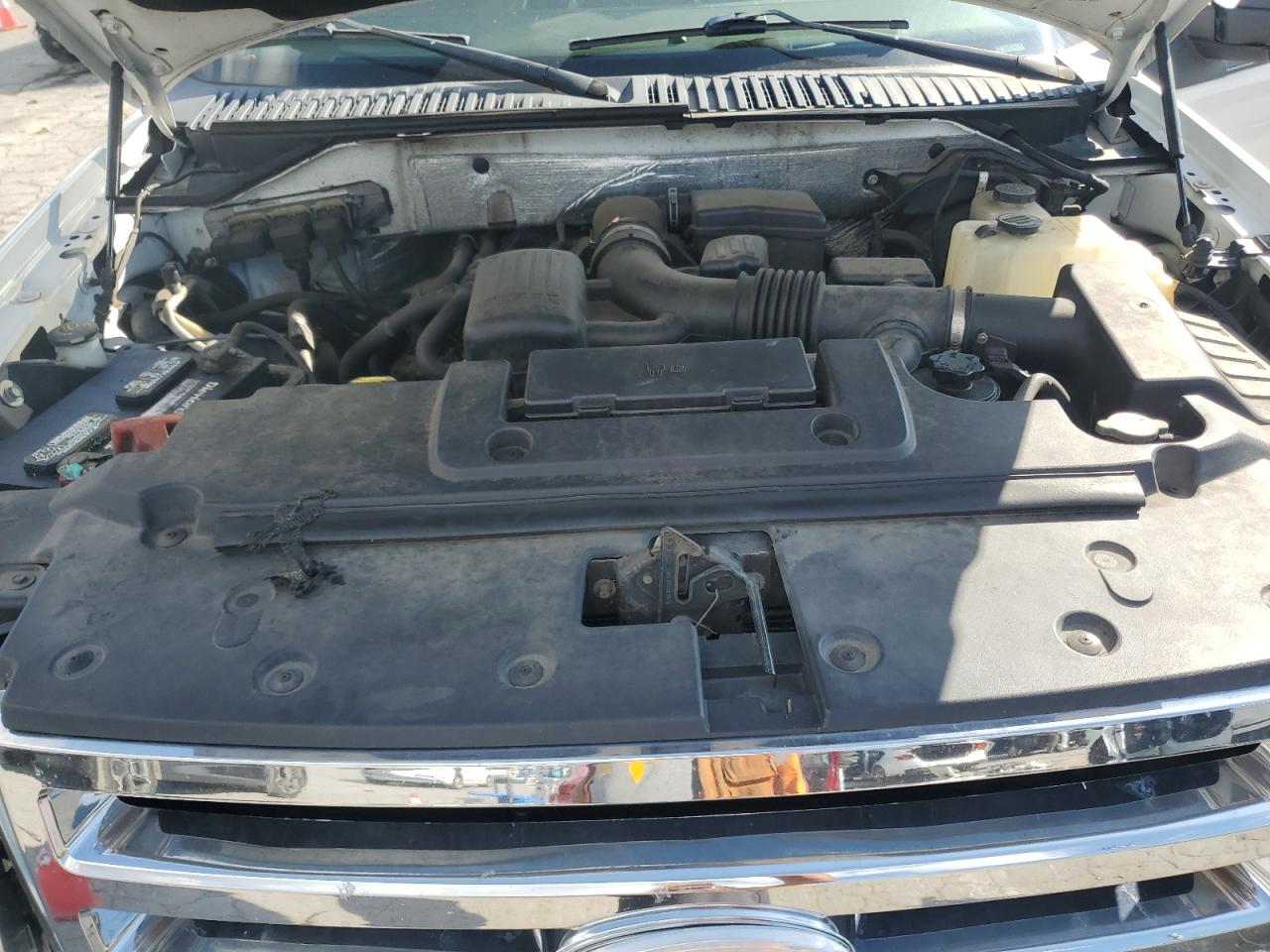 2010 Ford Expedition Eddie Bauer VIN: 1FMJU1J57AEA33764 Lot: 81876965