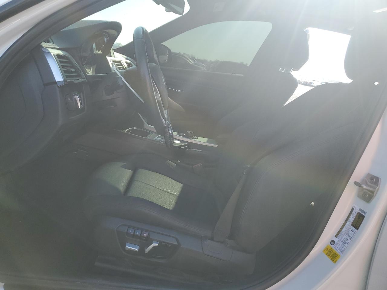 2018 BMW 320 I VIN: WBA8A9C52JAD26891 Lot: 80516145