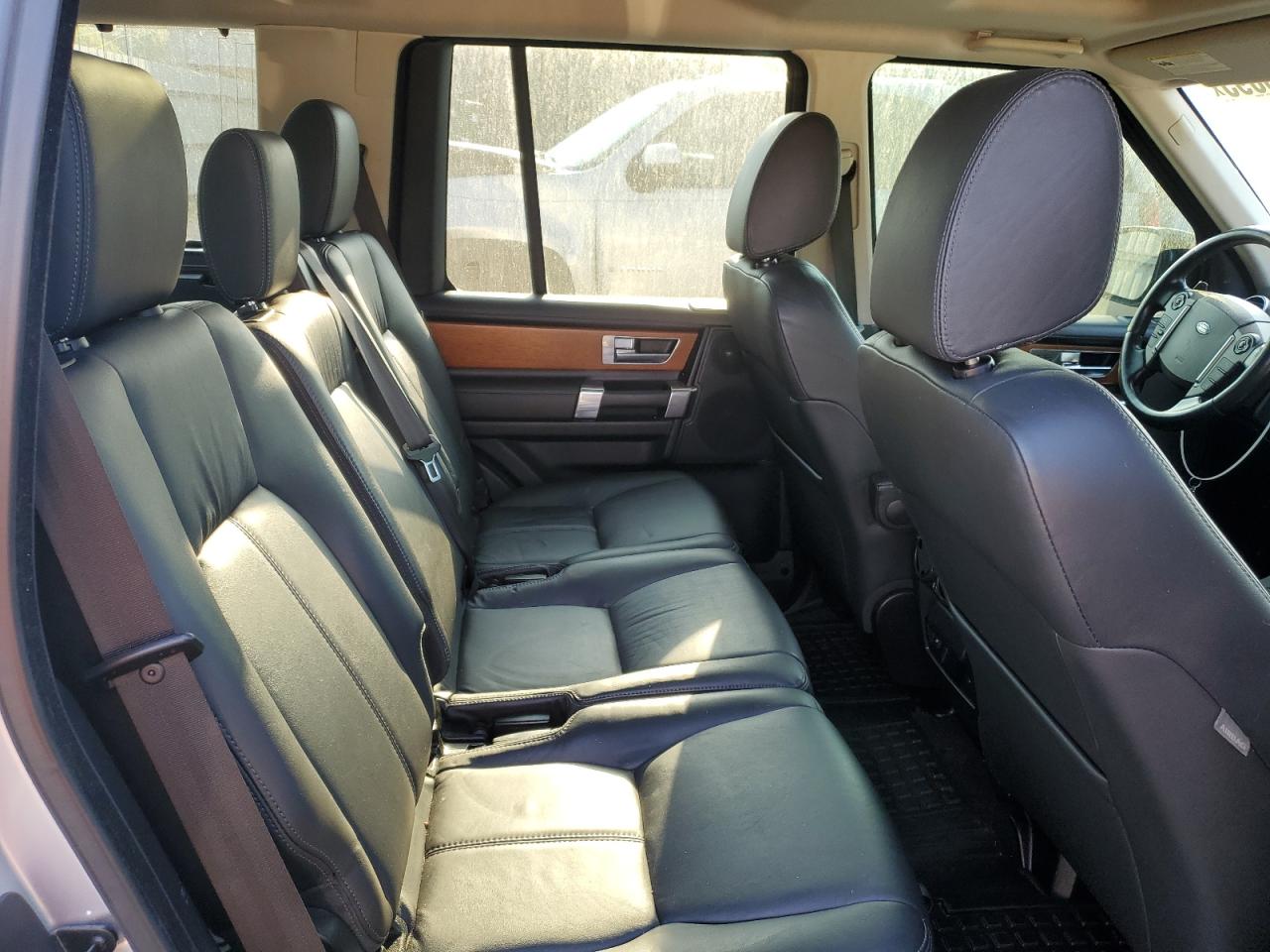 2015 Land Rover Lr4 Hse Luxury VIN: SALAK2V66FA776653 Lot: 65690095