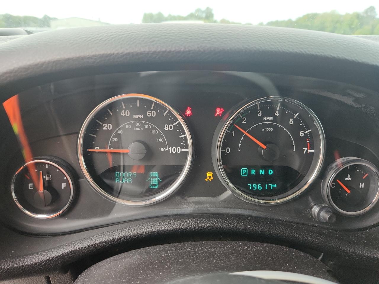 2016 Jeep Wrangler Unlimited Sport VIN: 1C4BJWDG2GL288306 Lot: 80955055