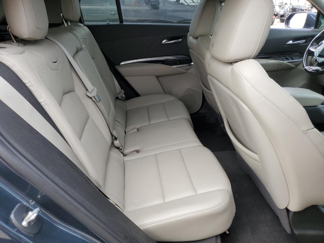 2021 Cadillac Xt4 Luxury VIN: 1GYAZAR44MF004247 Lot: 70943915