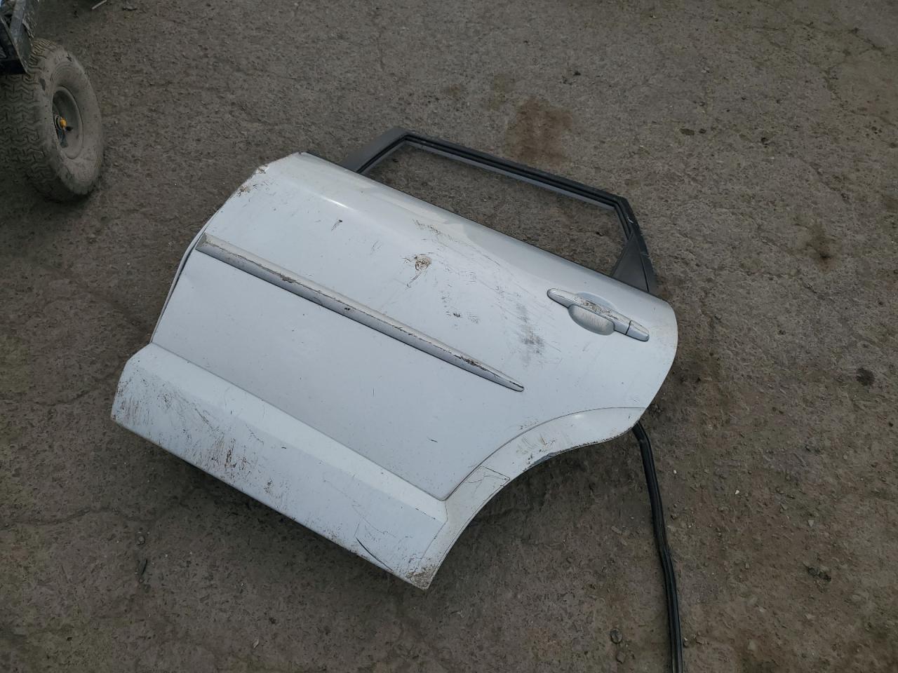 2005 Pontiac Vibe VIN: 5Y2SL63815Z439635 Lot: 81281685